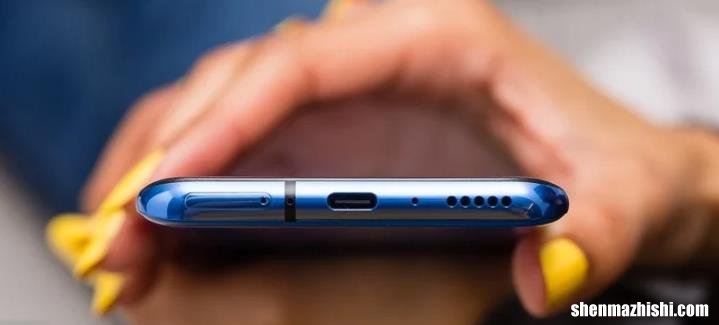使用USB-C充电更快 什么是USB-C接口