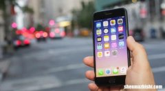 苹果iPhone 13 与 iPhone 7、7 Plus对比