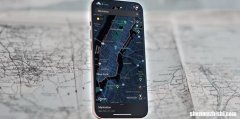 如何在iPhone上的谷歌地图中打开暗模式