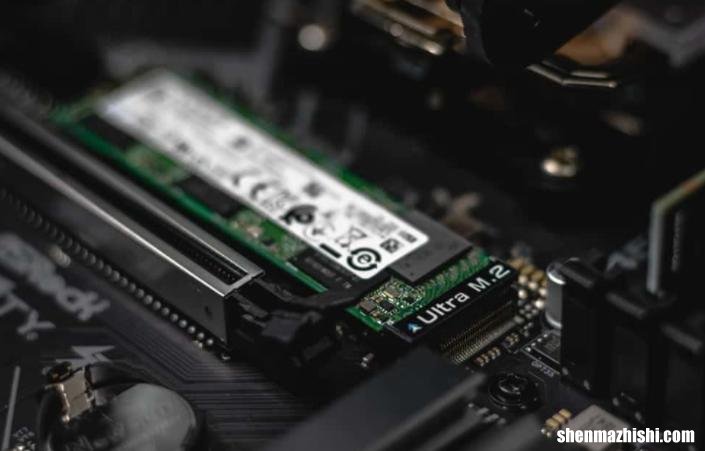 识别固态硬盘插槽 您可以拥有多少个SSD