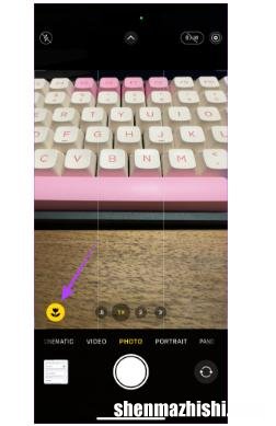 如何阻止iPhone相机自动切换到微距模式