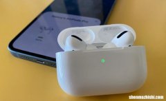 如何将AirPods与 Mac、iPhone和其他蓝牙设备配对