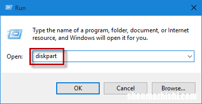 如何在Windows10文件资源管理器中隐藏/取消隐藏硬盘分区