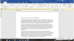如何在Microsoft Word中重新排序页面
