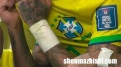 内马尔的球衣球裤