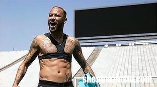 内马尔罕见壁纸腹肌